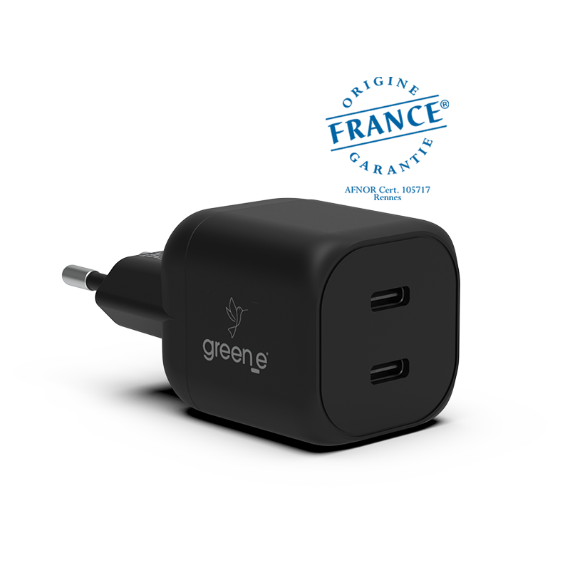 Universal USB-C 30W Charger White