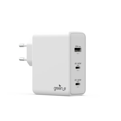 Universal USB-C 30W Charger White